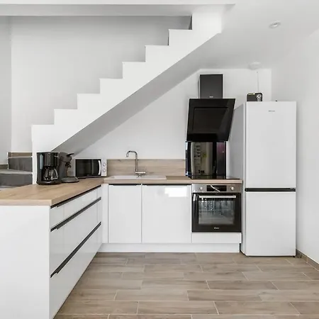 Sun - 600m - Clim - 6 Pers - Cap D'agde * Agde