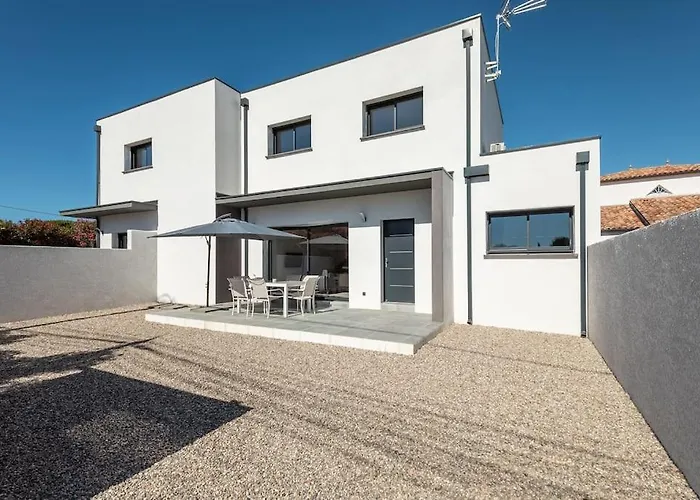 Sun - 600m - Clim - 6 Pers - Cap D'agde * Agde